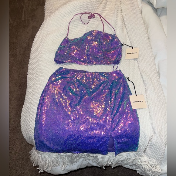 SUPER DOWN SPARKLY SEQUIN 2 PIECE SET - Picture 1 of 3